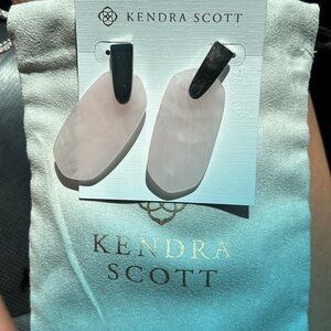 Kendra Scott Aragon Gold & Rose Quartz Earrings ✨